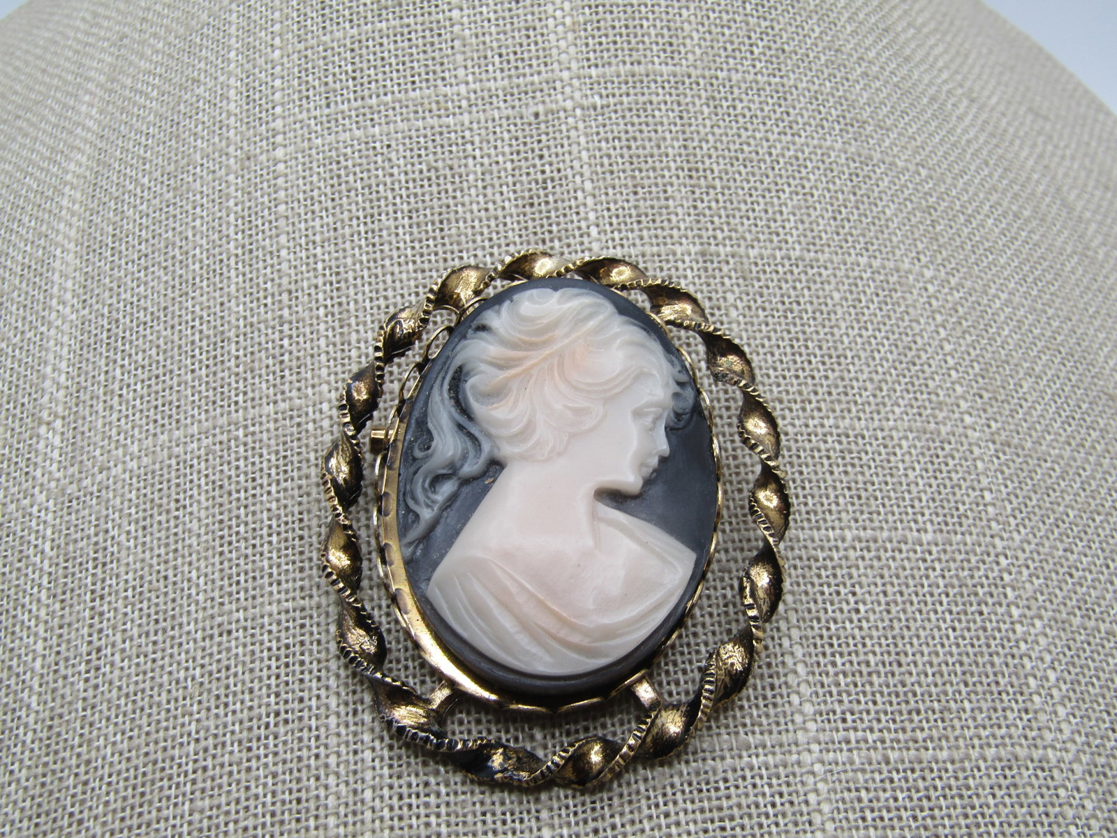 Vintage Cameo Brooch, Black & White , 1960's - 2