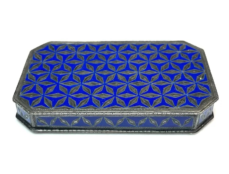Antique Geometric Pattern Sterling Silver 935 and Enamel Blue Trinket/ Snuff Box - 3