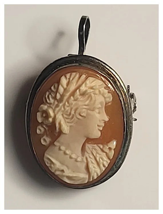 Vintage Hand Signed Shell Cameo Silver 800 Retractable Pendant/ Brooch - 2