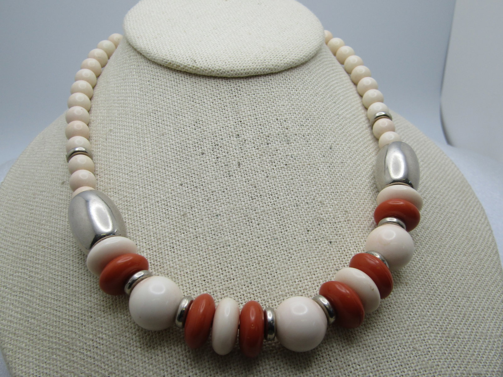 Vintage Cream/Brown Beaded Neclace, 16" Signed DEDE with Tags, 1980's - 3
