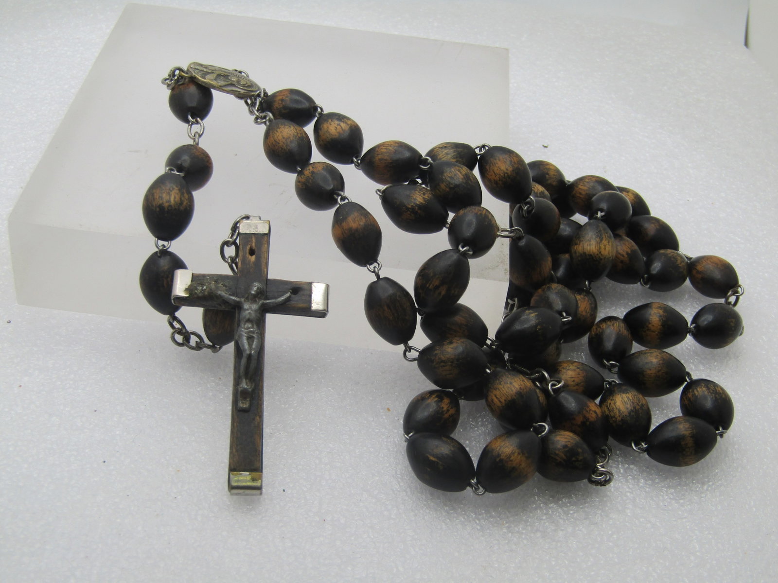Vintage Black Wooden Beaded Rosary, Italy, Possibly Priest's , Mid-Century - 3