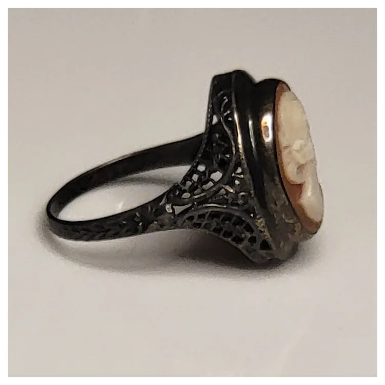 Vintage Silver Cameo ring - 7