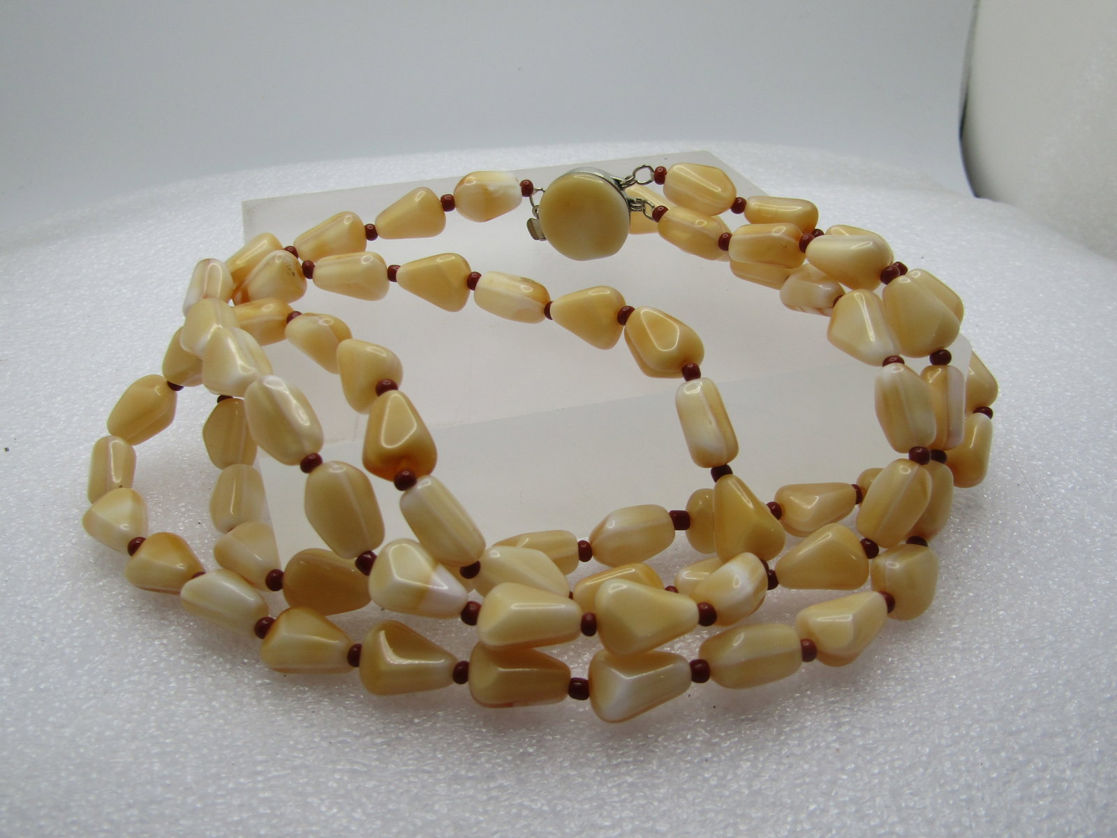 Vintage Double Strand Tan Glass Beaded Necklace, 21", 1950's-1960's - 4