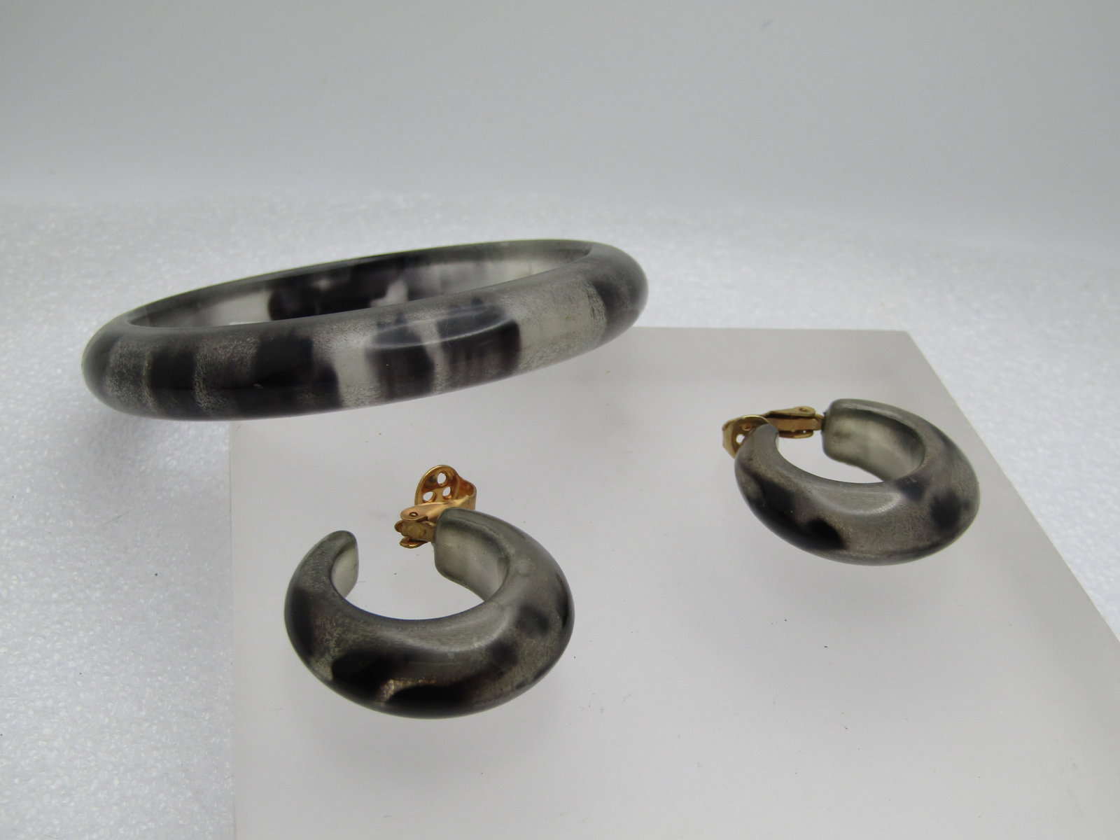 Vintage Clear & Black Bangle Bracelet & Clip Earrings, 1960's-1980's - 2