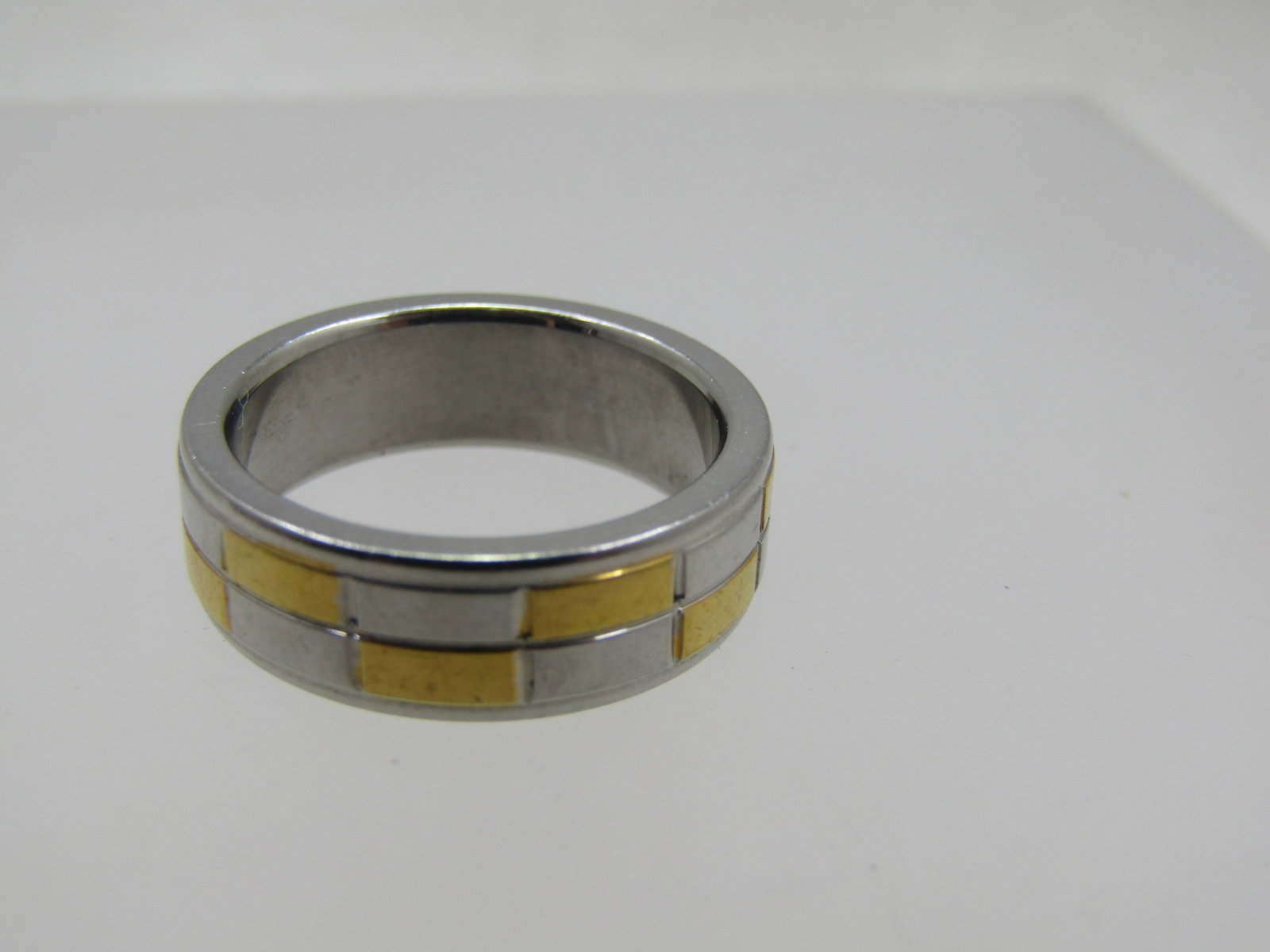 Two-Tone Wedding Band, Sz. 5, 6mm, Signed Spikes - 4