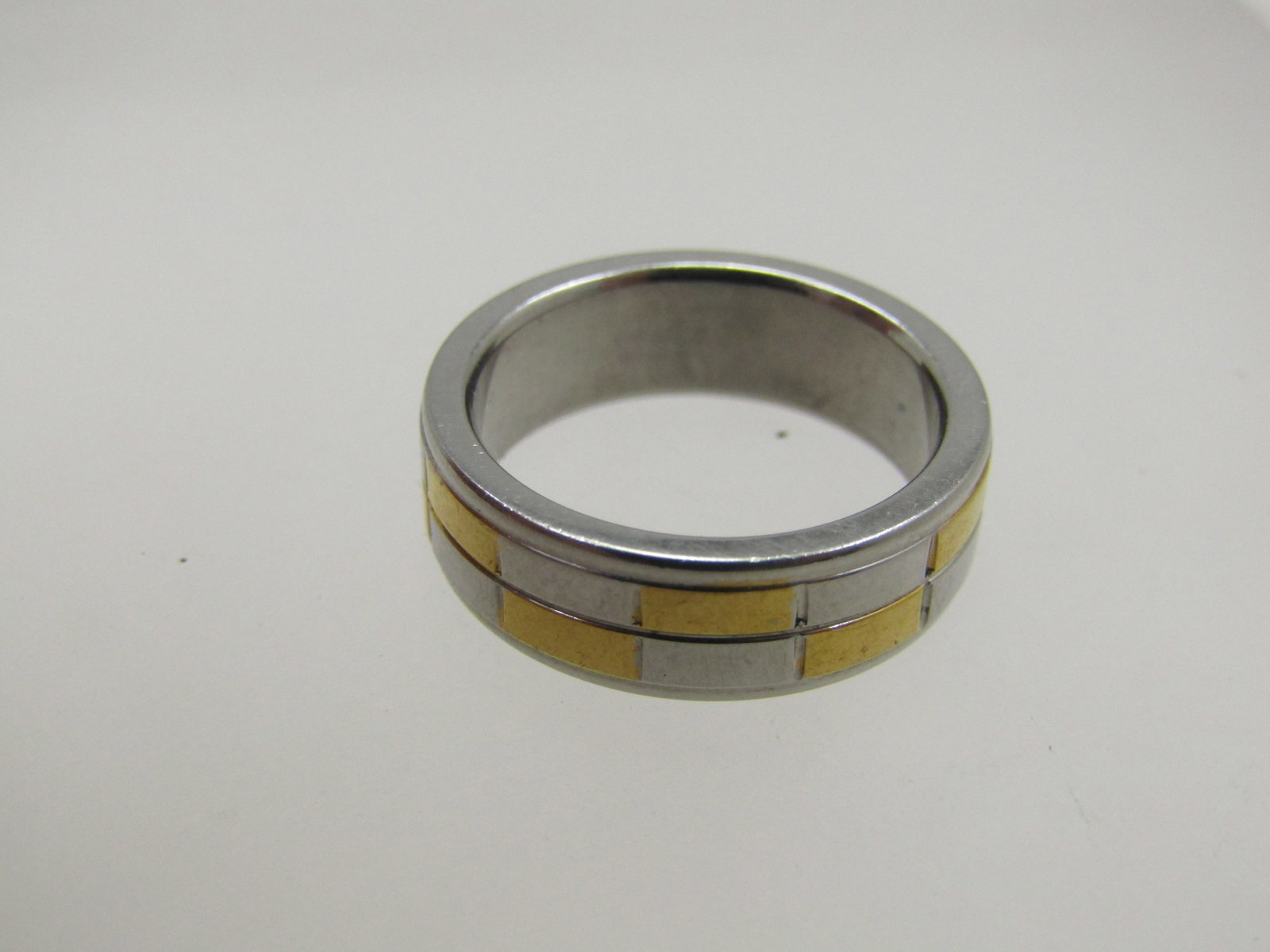 Two-Tone Wedding Band, Sz. 5, 6mm, Signed Spikes - 5