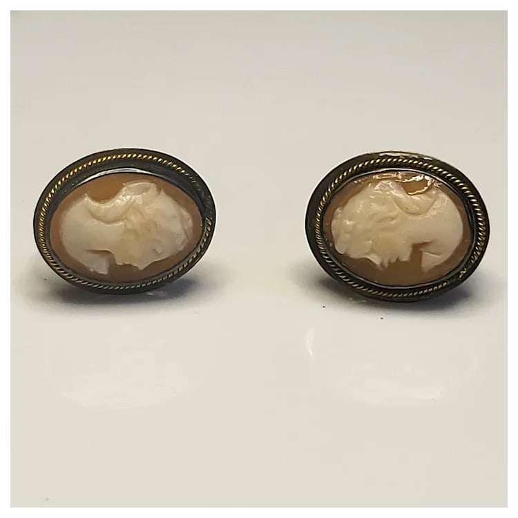 Vintage Shell Cameo Earrings - 2