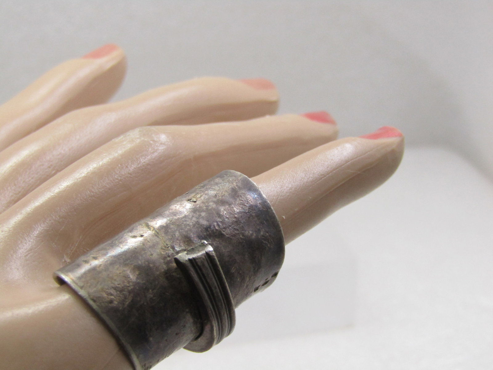 Vintage Modernist Wide Spoon Ring, Sz. 6, Silver Plated, 1970's-1980's - 7