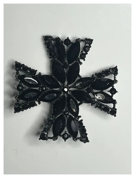 Vintage Lot of Black Rhinestone Weiss Jewelry - 9