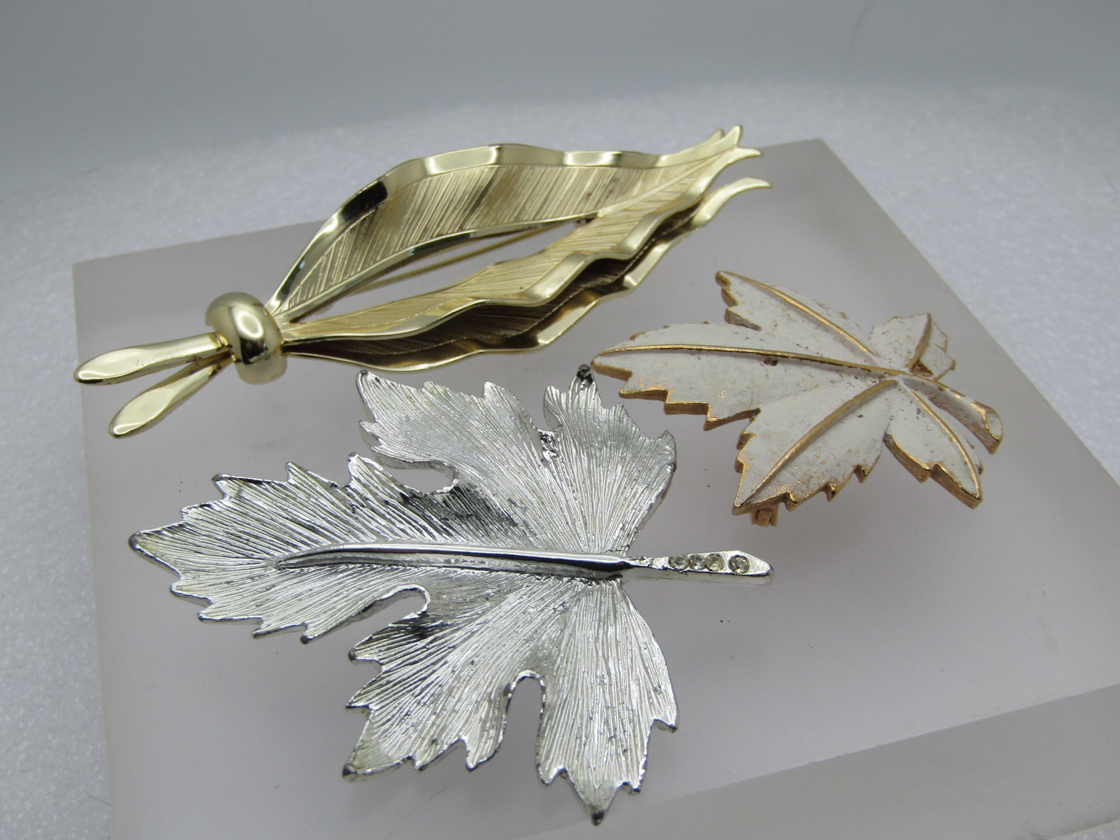 Vintage Three Leaf Brooch Lot, 1960's-1970's - 2