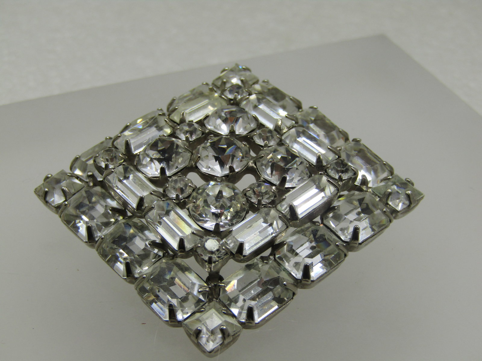 Vintage Weiss Tiered Clear Rhinestone Brooch, Square, 1.75", Mid-Century - 3