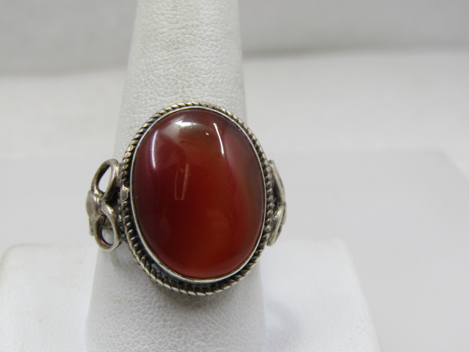 Vintage Sterling Carnelian Ring, Sz. 10.25, Southwestern/Boho, 1960's-1970's.: Title: Vintage Sterling Carnelian Ring, Sz. 10.25, Southwestern/Boho, 1960's-1970's. Description: Vintage Sterling Carnelian Ring, Sz. 10.25, Southwestern/Boho. Marked sterling and tested and weight i