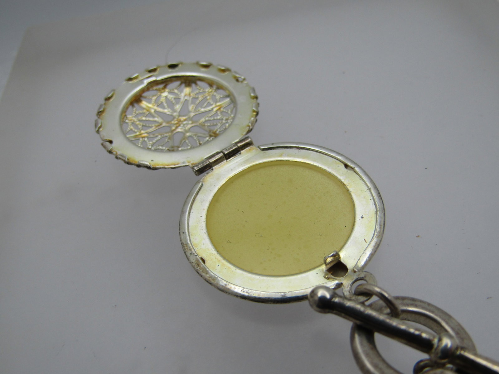 Vintage Locket Necklace, 18", Toggle Clasp, 1980's-1990's - 5