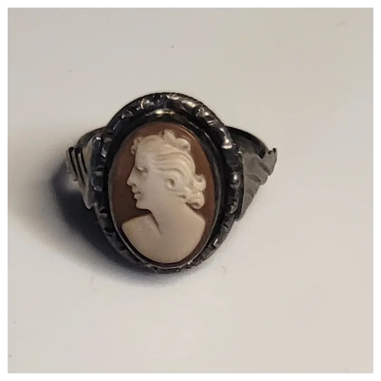 Vintage Silver Cameo ring - 2