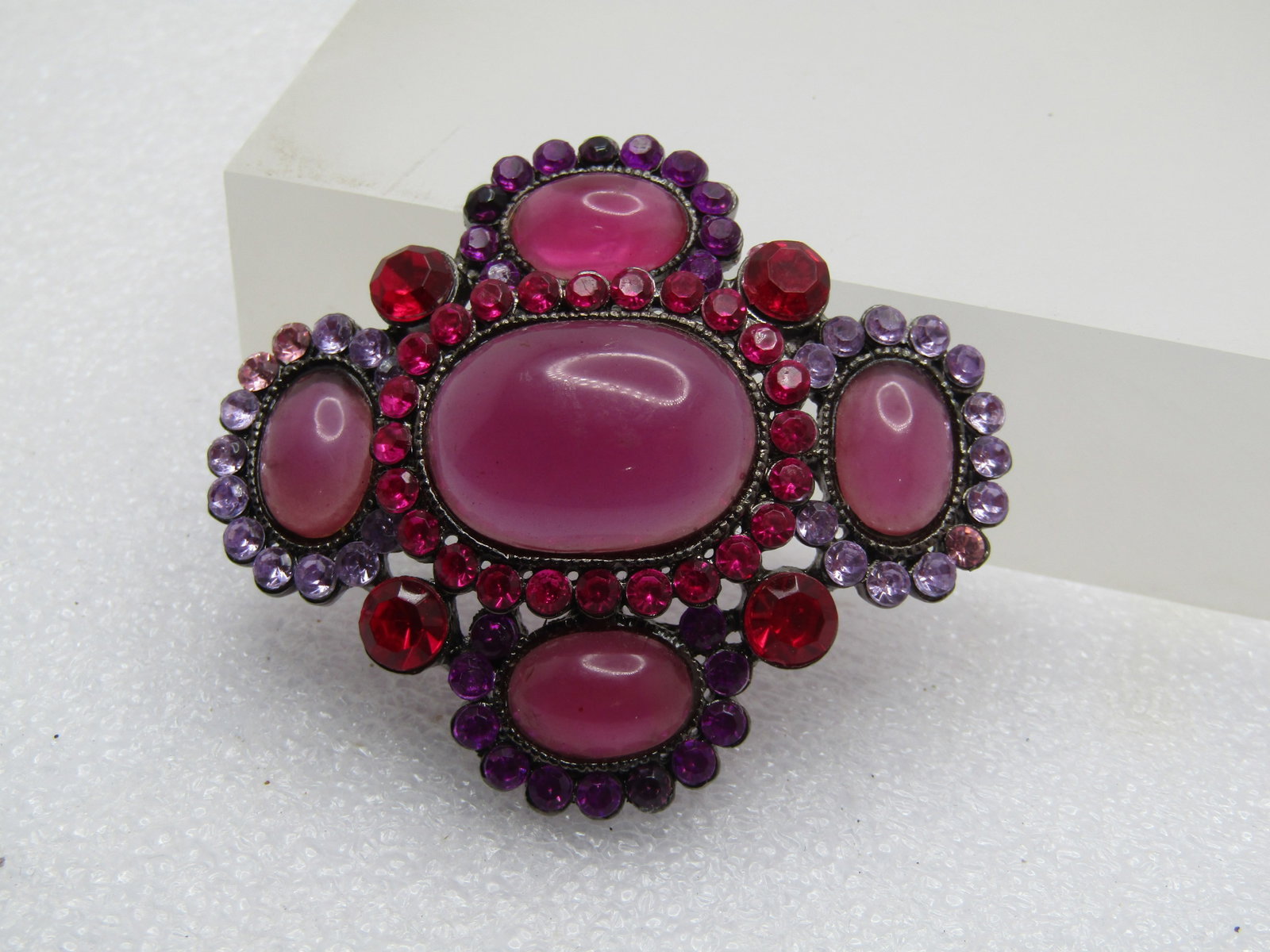 Vintage Red, Purple Lavender Rhienstone Brooch/Pendant, 1980's-1990's - 7