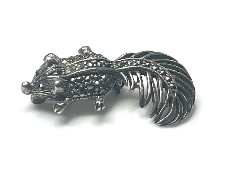 Vintage Sterling Silver and Marcasite Squirrel Brooch/ Pin - 2