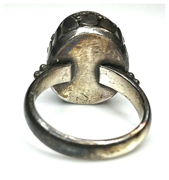 Vintage Sterling Silver Lapis Lazuli Ring - 9
