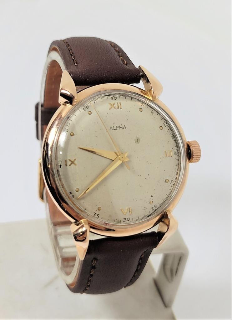 Vintage 18k Rose Gold ALPHA Winding Watch c.1950s Ref 8750* EXLNT* SERVICED: Vintage 18k Rose Gold ALPHA Winding Watch c.1950s Ref 8750* SERVICED?* Excellent Condition! This Men's ALPHA watch is Swiss made. Great present for yourself or someone you love as well as for vintage