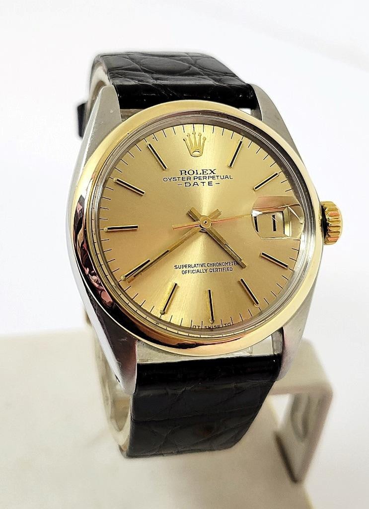 Vintage Steel/18K Mens ROLEX OYSTER DATE Automatic Watch c.1970 Ref 1500* GOOD: Vintage Steel/18K Mens ROLEX OYSTER DATE Automatic Watch c.1970 Ref 1500* GOOD ? This Men's Rolex watch is Swiss made. Great present for someone you love or yourself! Great present for vintage