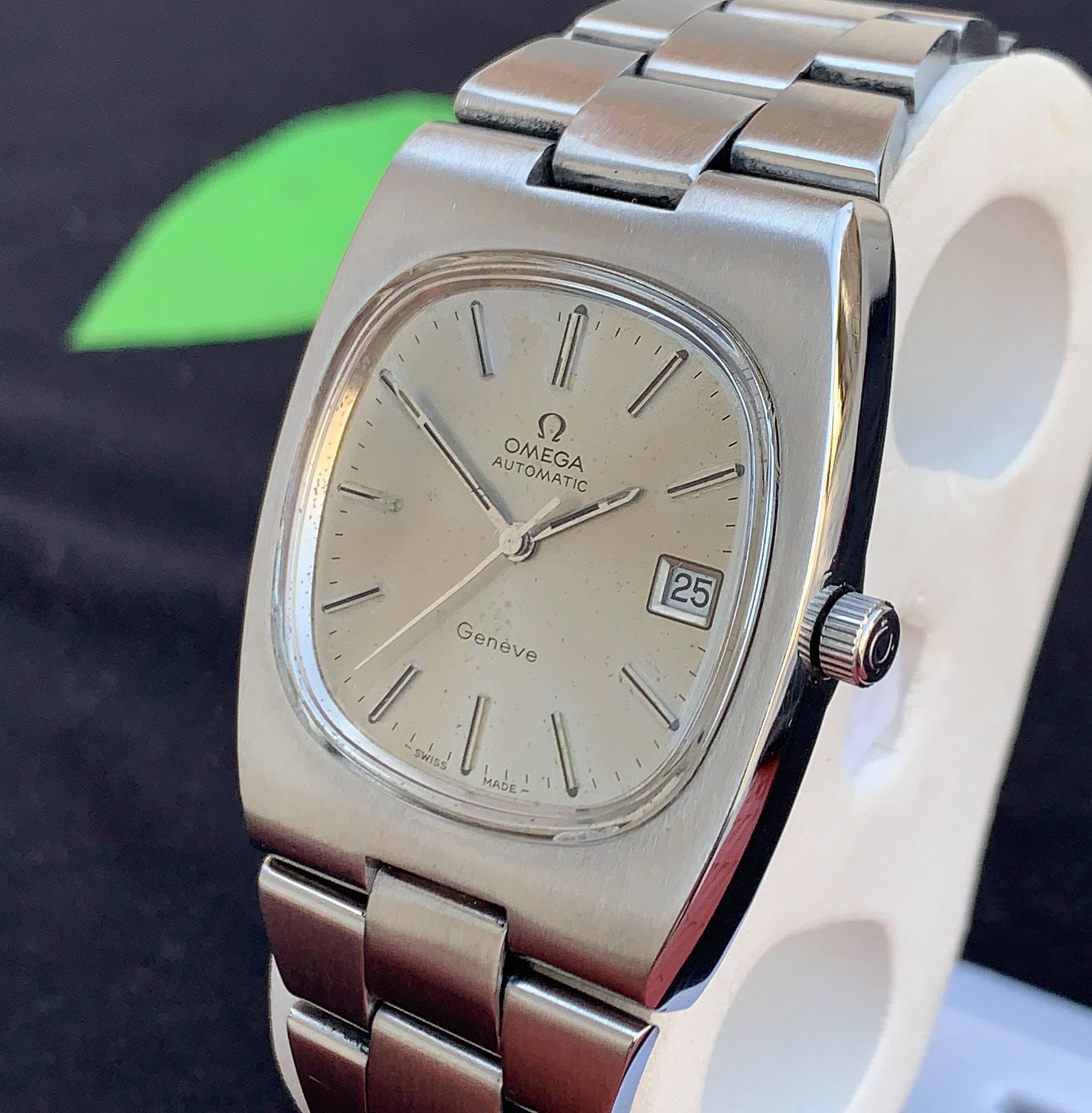 Vintage Omega Geneve, Automatic English made Dennison Stainless case - 3