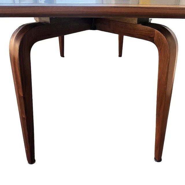 1960s Mid-Century Walnut Dining Table by Maurice Bailey for Monteverdi Young - 8