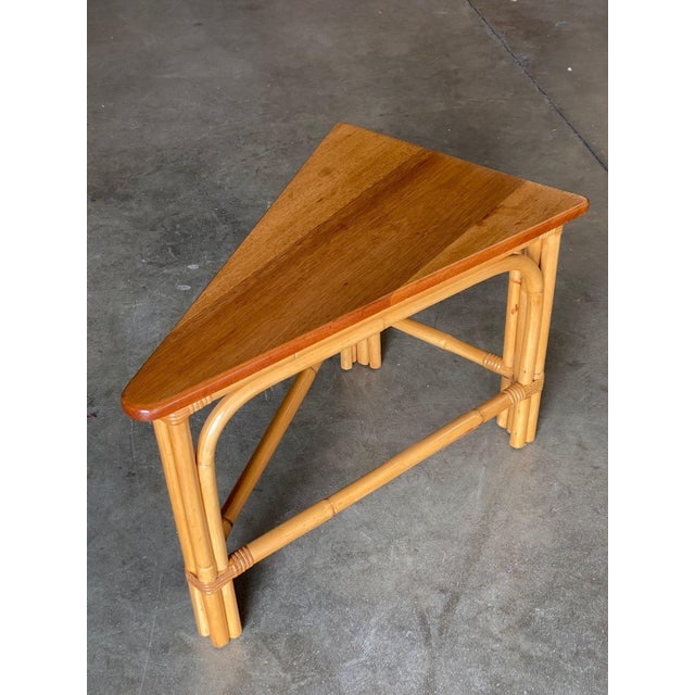 Mid 20th Century Restored Rattan Corner Wedge Table With Mahogany Tabletop - 2