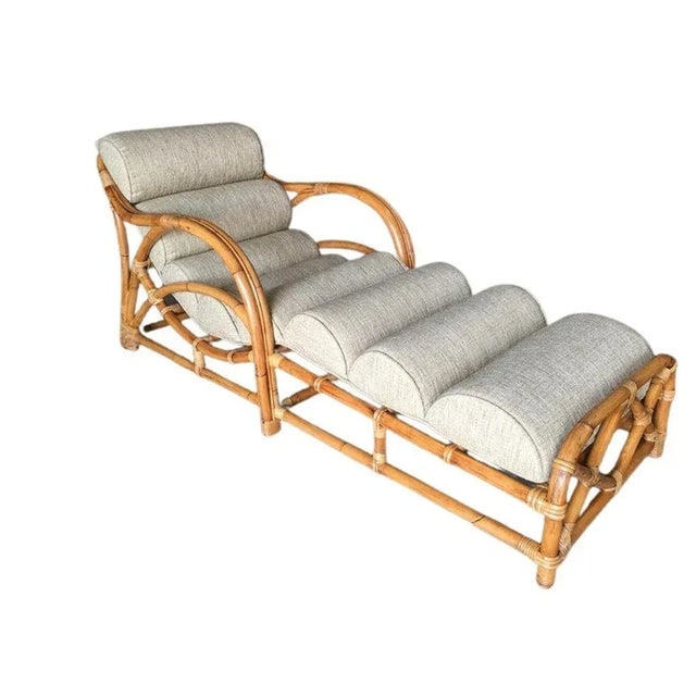 Restored Two-Strand "1940s Transition" Rattan Chaise Lounge - 9
