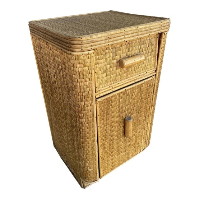 1930s Restored Streamline Stick Reed Rattan Nightstand with Grass Mat Coverings - 11