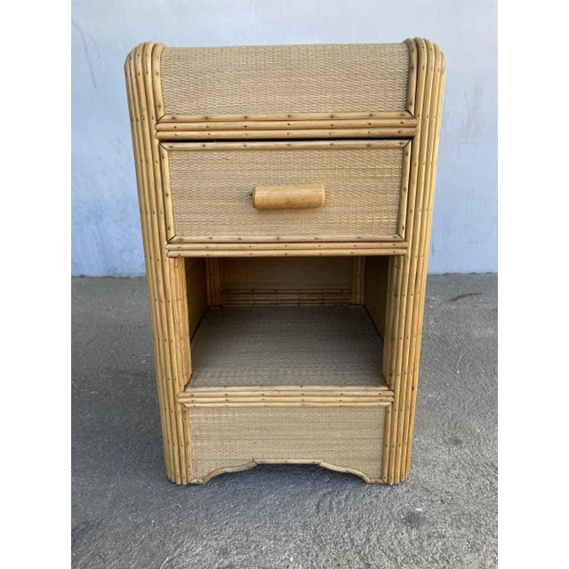 1930s Restored Streamline Stick Reed Rattan Nightstand with Grass Mat Coverings - 3