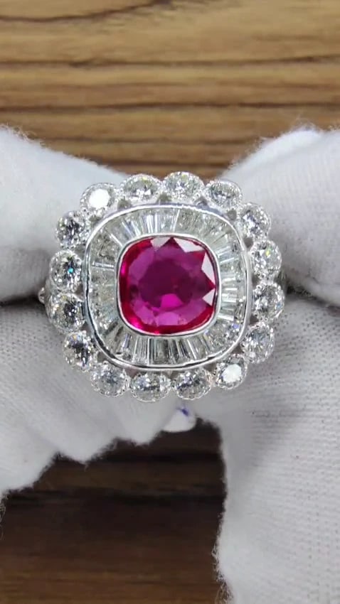Ballerina Cocktail Cluster No Heat Ruby Diamond Ring 4.58ct. 18 Karat*V - 2