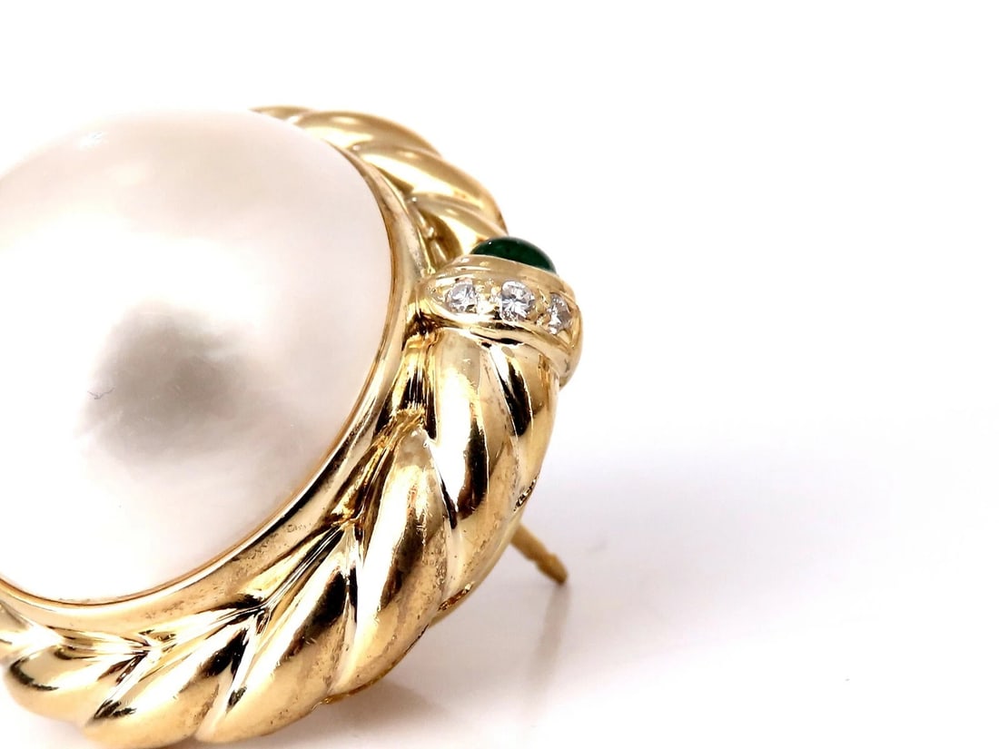 18.4mm Mabe Pearls .80ct emerald Clip Earrings 18kt Gold** - 4