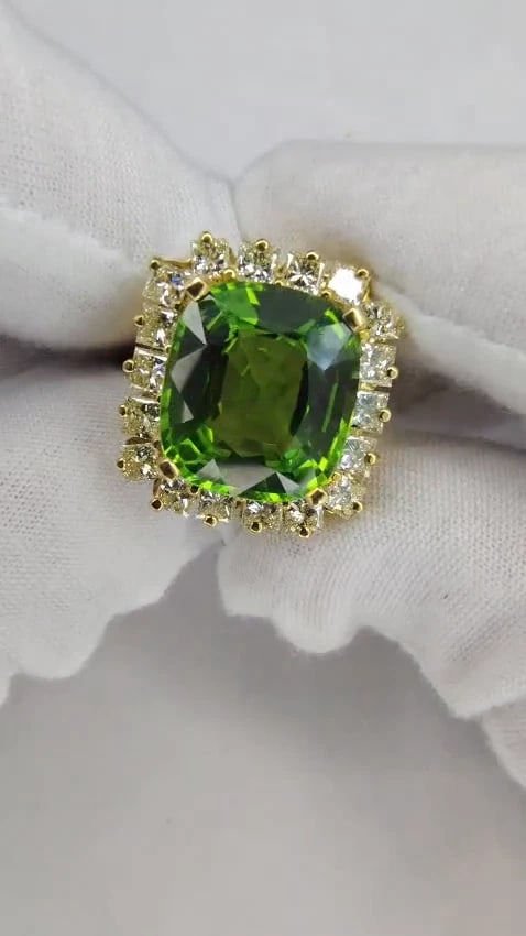 GIA Certified 15.25ct natural vivid green peridot diamonds ring 18kt cluster *v - 2