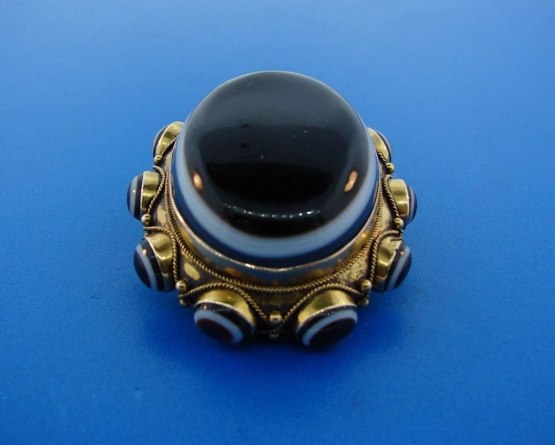 UNIQUE Victorian 14k Yellow Gold & Agate Pendant Circa 1900s - 2