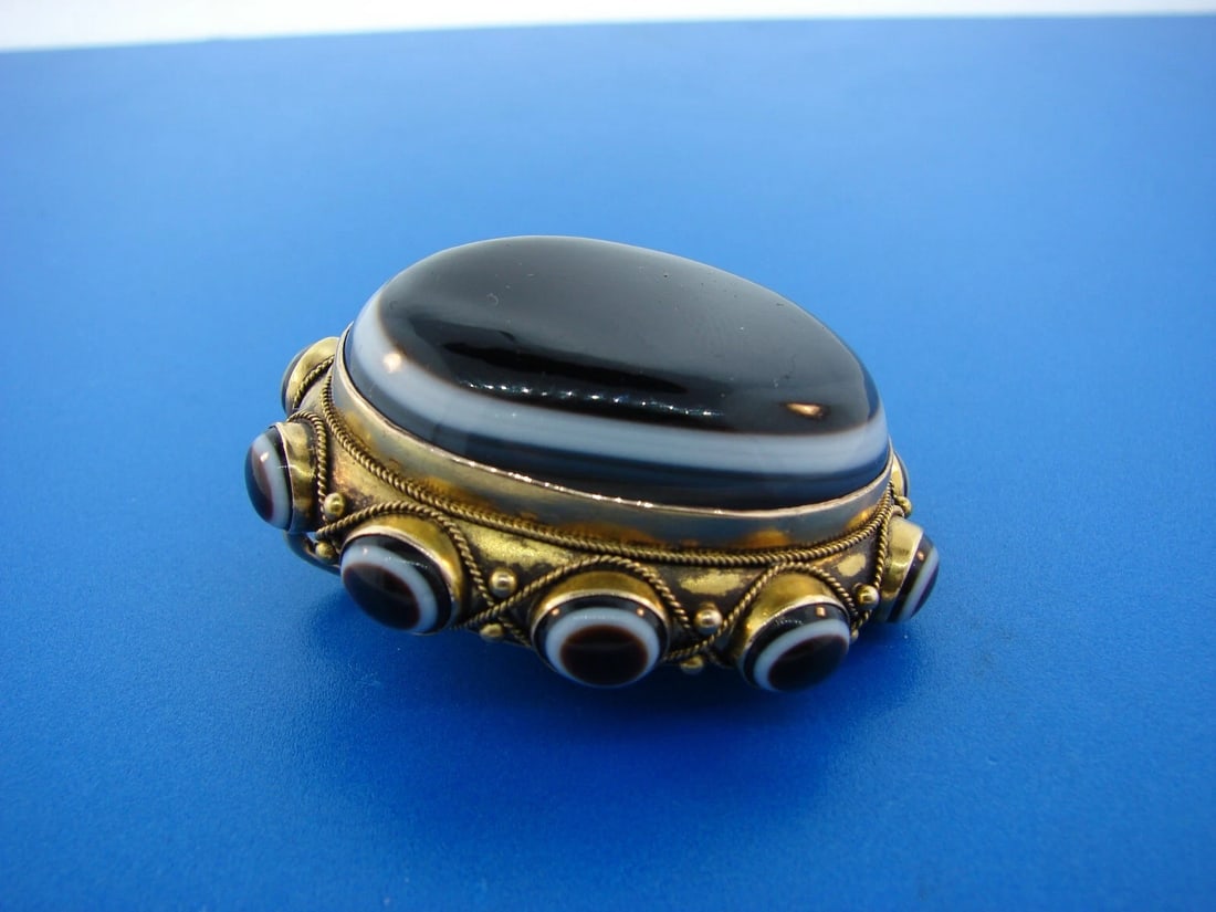 UNIQUE Victorian 14k Yellow Gold & Agate Pendant Circa 1900s - 3
