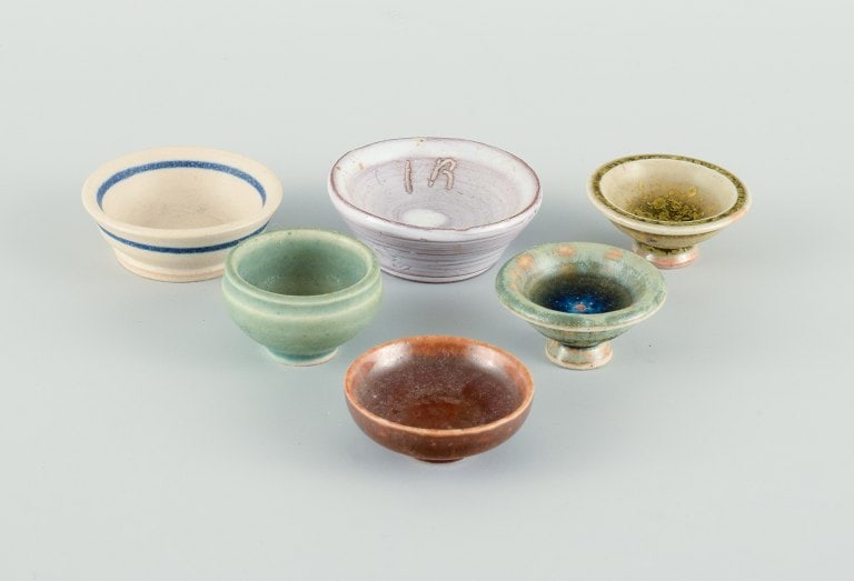 Swedish studio potters, six miniature bowls. Late 1900s. - 3