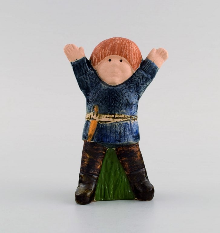 Lisa Larson for Gustavsberg. Figure in glazed stoneware. Emil from Lønneberg. Late 20th - 2
