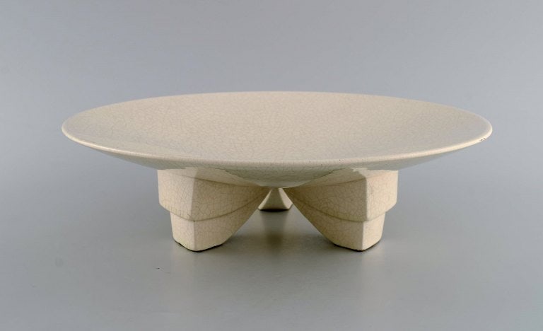 Longwy, France. Art deco bowl in glazed stoneware on tripod. Crackle design. 1940s. - 7