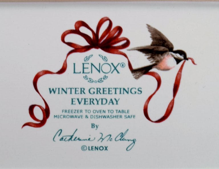 Catherine McClung for Lenox. "Winter greetings everyday". Two large dishes in glazed stoneware - 7
