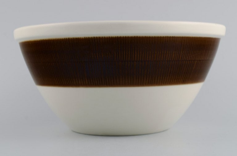 Hertha Bengtson (1917-1993) for Rörstrand. Three Koka bowls in glazed stoneware. 1960s. - 5