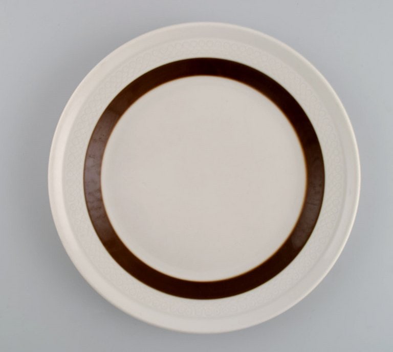 Olle Alberius for Rörstrand. Seven Forma lunch plates in glazed stoneware. Dated 1967-1981. - 3