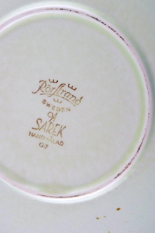 Olle Alberius for Rörstrand. Large Sarek dish / bowl in hand-painted and glazed ceramics with - 7
