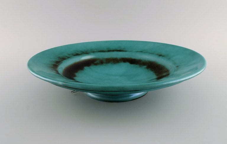 St. Erik, Upsala. Large art deco bowl / dish in glazed ceramics. Beautiful glaze in shades of green. - 6