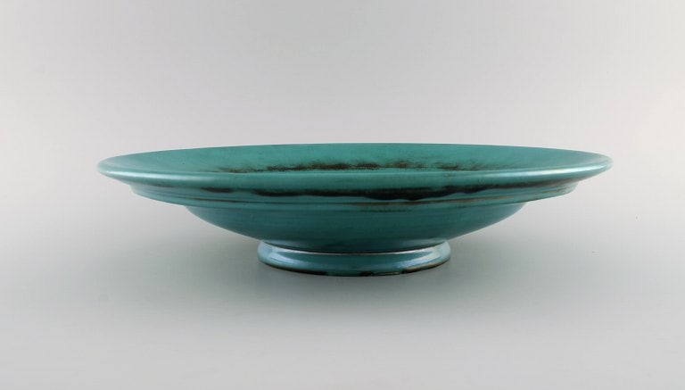 St. Erik, Upsala. Large art deco bowl / dish in glazed ceramics. Beautiful glaze in shades of green. - 7