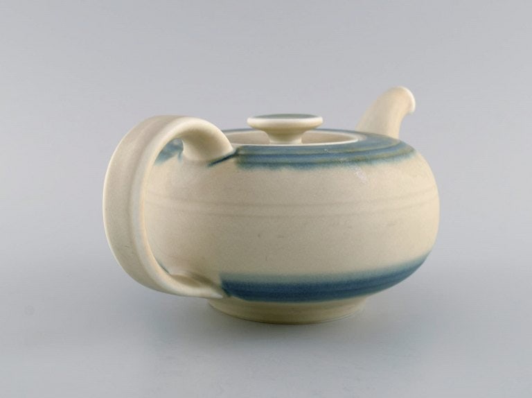Edith Sonne for Bing & Grøndahl. Glazed stoneware teapot. 1970's. Model number 654. - 6