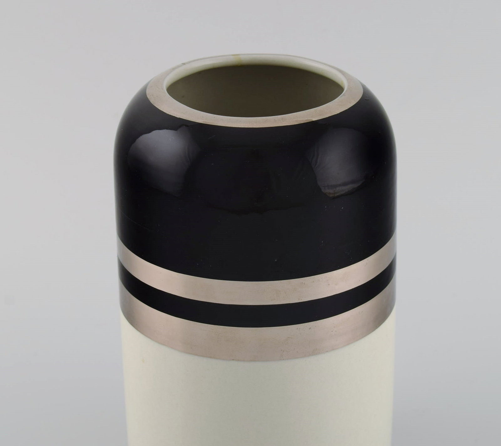 Peter Winquist for Arabia. Modernist vase in glazed ceramics with silver decoration. Finnish design, - 3