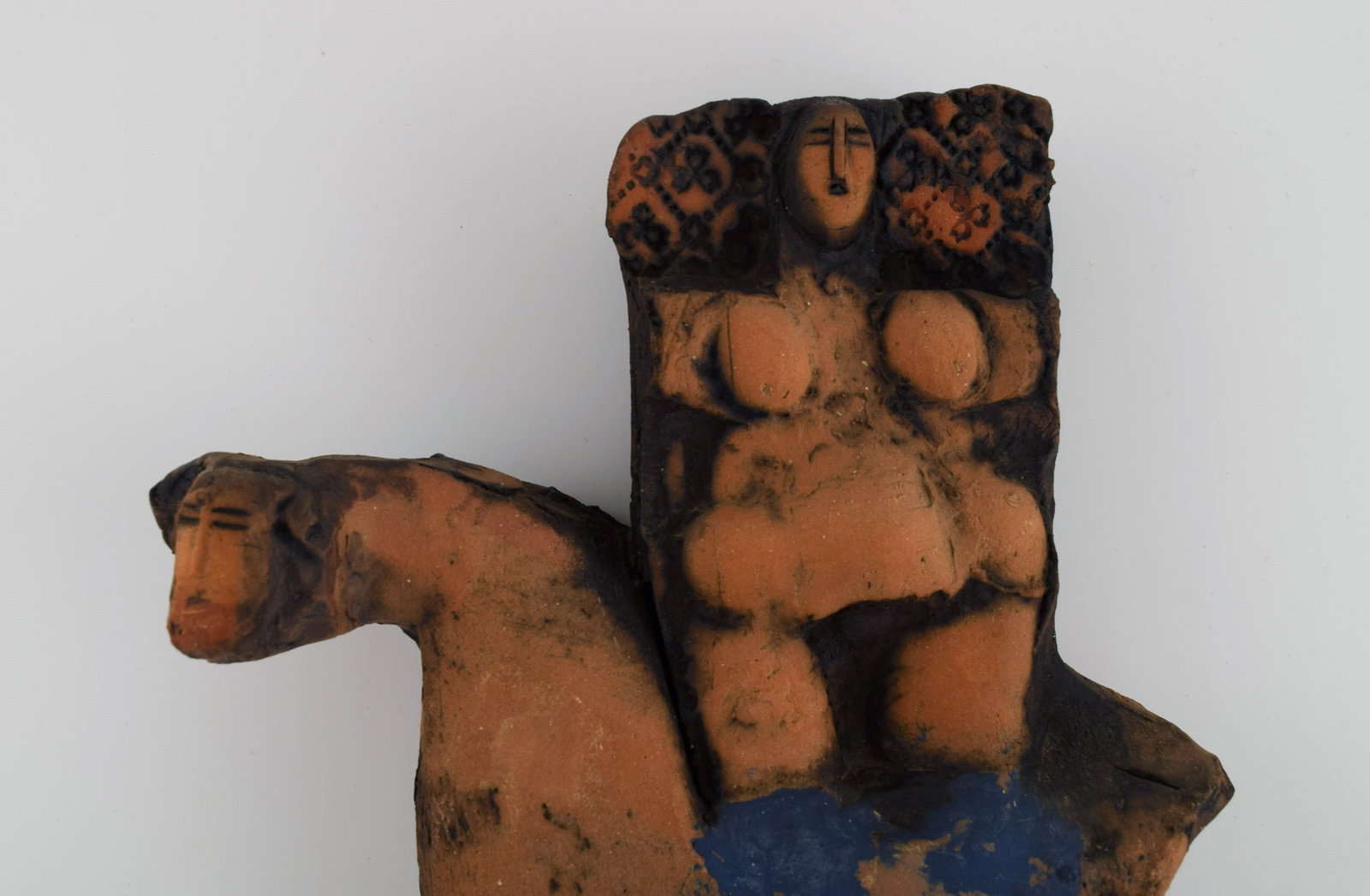 Niels Helledie (b. 1927), Denmark. Unique sculpture / wall relief in hand-painted and glazed - 3