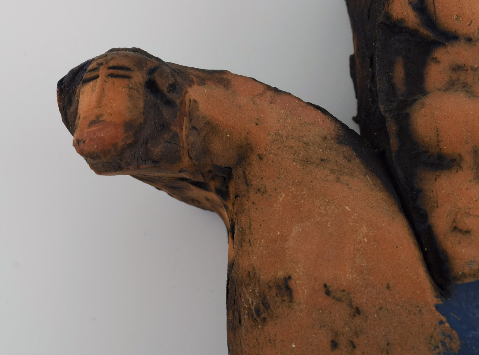 Niels Helledie (b. 1927), Denmark. Unique sculpture / wall relief in hand-painted and glazed - 6