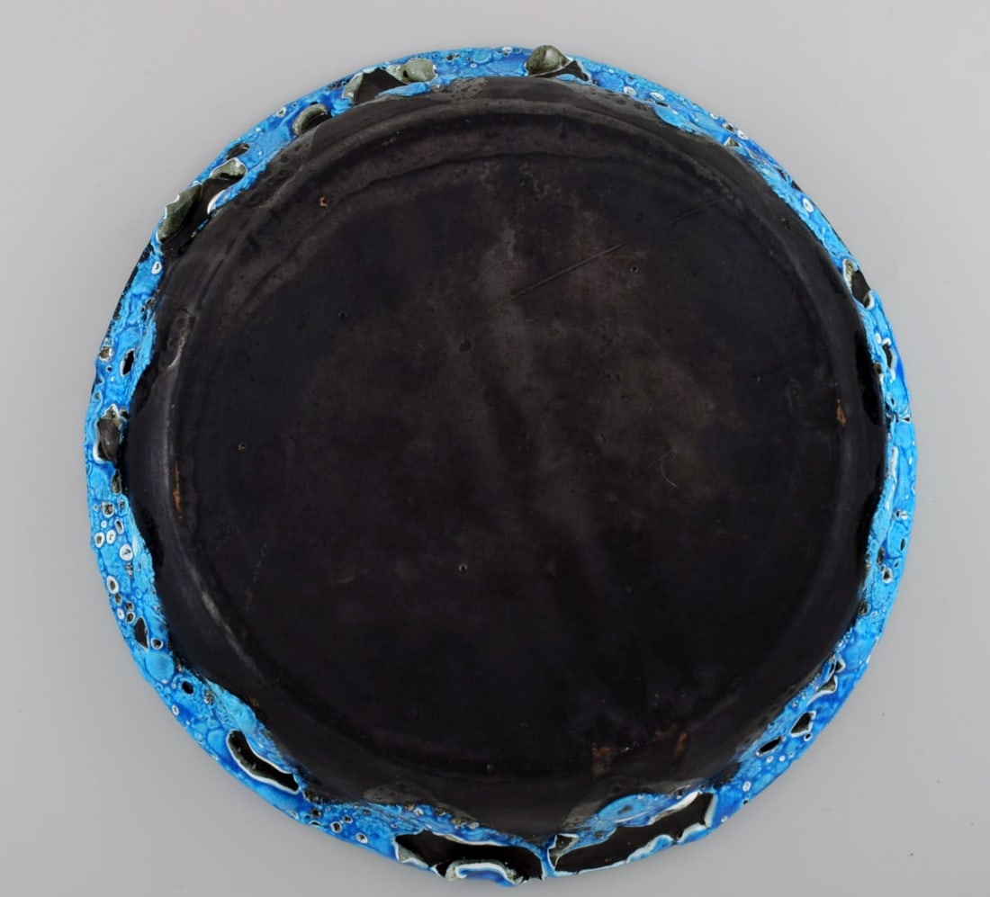French ceramist. Two round serving dishes / bowls in glazed stoneware. Beautiful glaze in azure - 8