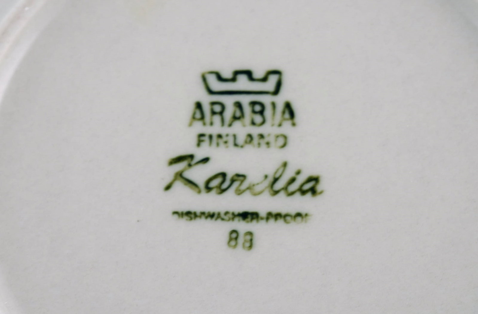 Anja Jaatinen-Winqvist for Arabia. Karelia coffee service in glazed stoneware for four people. - 7