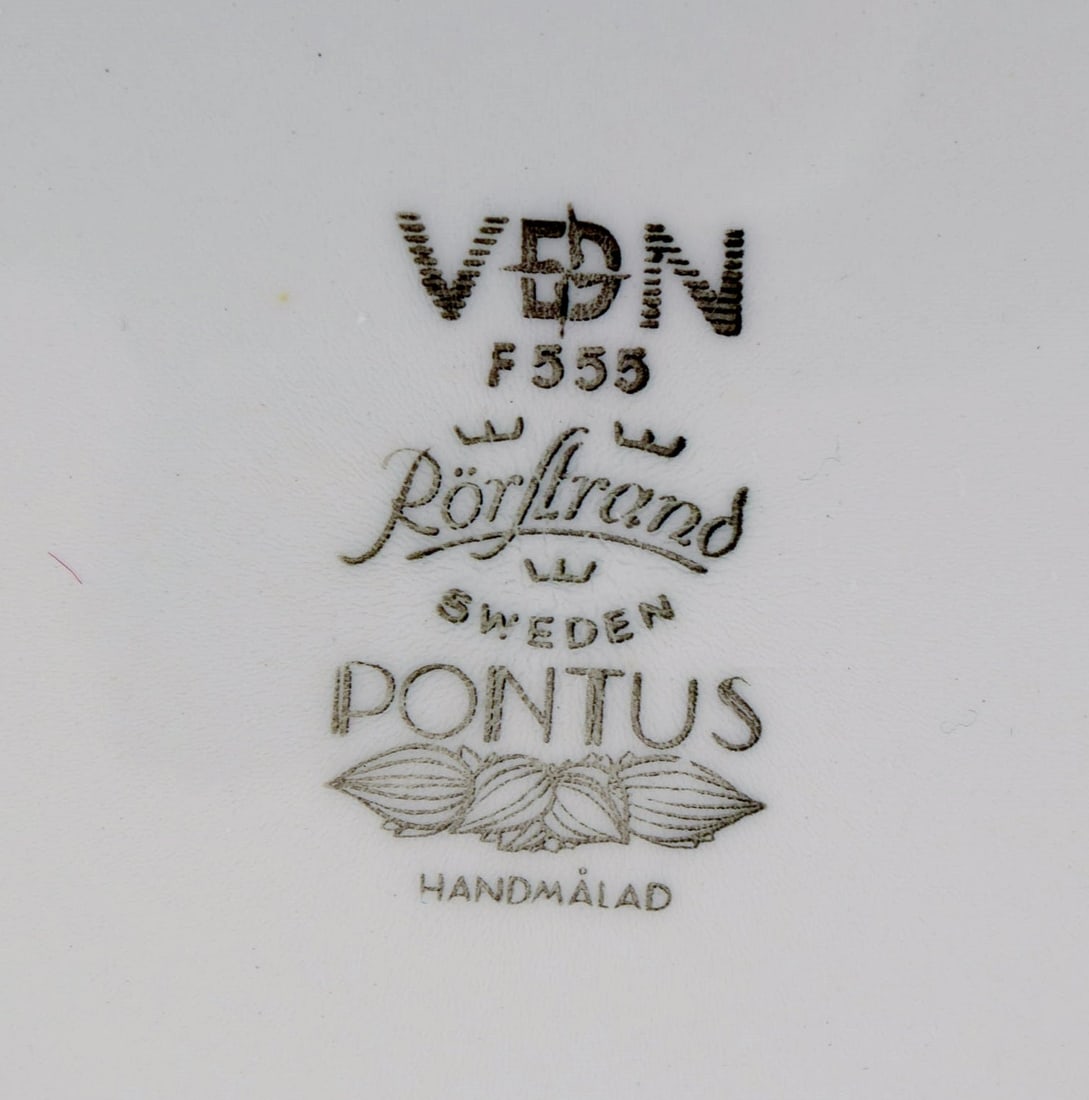 Olle Alberius for Rörstrand. Three Pontus deep plates in glazed stoneware with hand-painted - 7